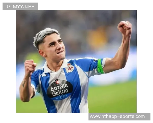 罗马诺强调法布雷加斯全心投入科莫队伍多重职责超越普通主帅角色